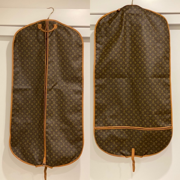 Authentic Louis Vuitton garment bag - Picture 1 of 8